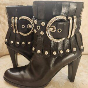 Stuart Weitzman Black Ankle Leather Boots with Studs & Fringe - Zipper Size 8M